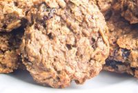 Speedy 15-Minute Oatmeal Raisin Delights