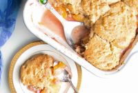 Luscious Gluten-Free Vegan Peach Cobbler